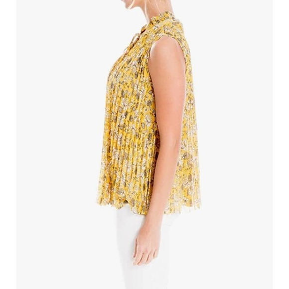 Max Studio Yellow & White Floral Georgette Accordion Pleated Sleeveless Top - Picture 2 of 14